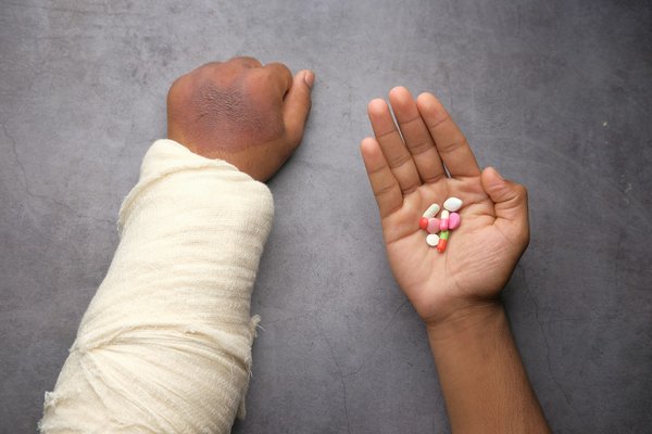 Quelles sont les stratégies pour améliorer la gestion des soins des patients atteints de maladies chroniques en milieu urbain?